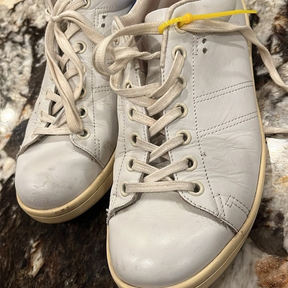 Isabel Marant 39 White and Blue Sneakers - Picture 5 of 6